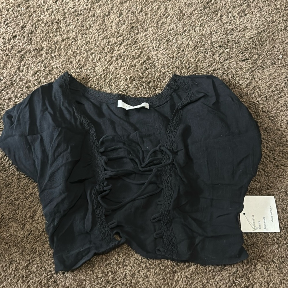 NWT crop top